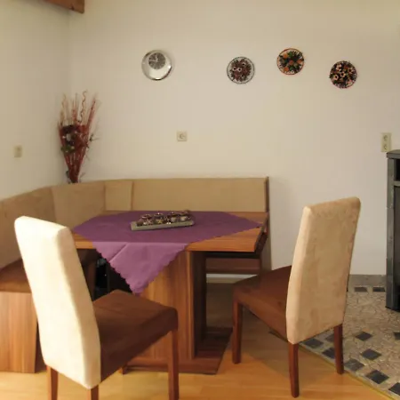 Ferienwohnung 140w